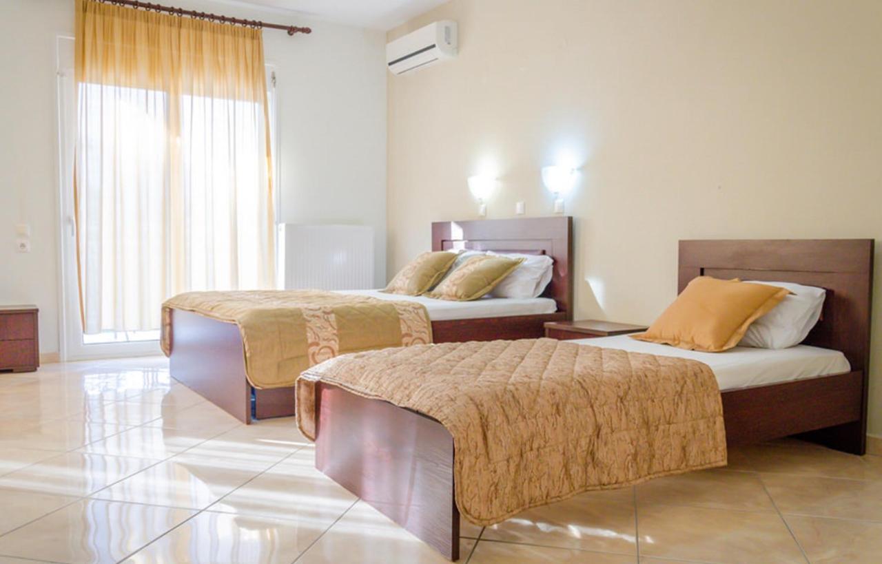 Delfini Hotel Скала-Потамьяс Екстер'єр фото